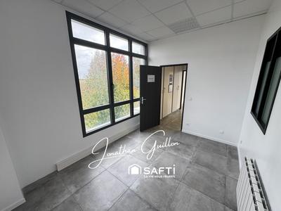 Local commercial - 55 m² - 4 pièces