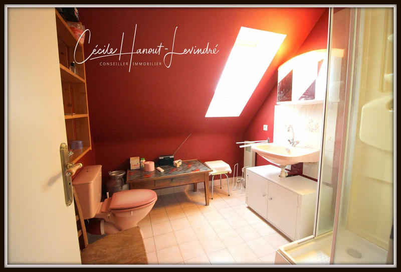 Maison - 98 m² - 6 pièces