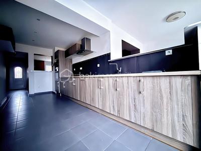 Maison de ville - 113 m² - 6 pièces