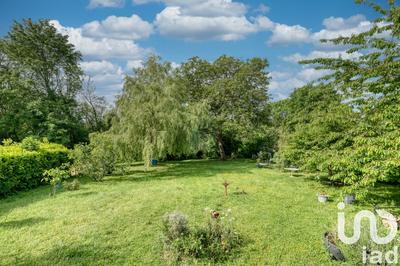 Maison de maîtres - 200 m² - 7 pièces