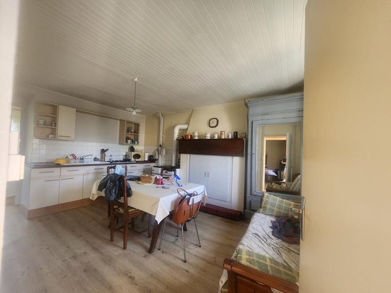 Maison - 98 m² - 5 pièces