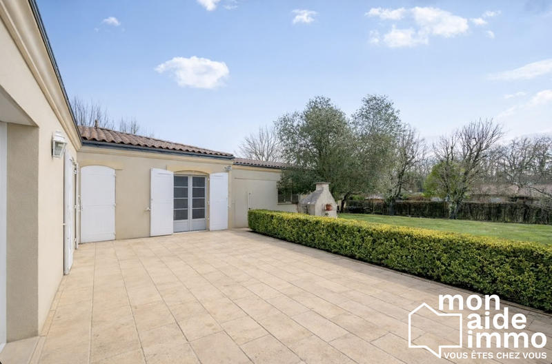 Maison - 180 m² - 6 pièces