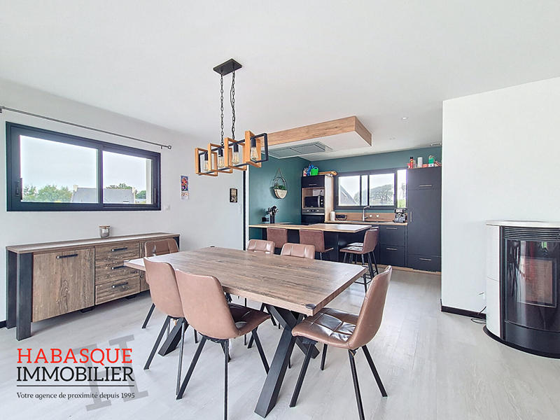 Maison - 113 m² - 6 pièces