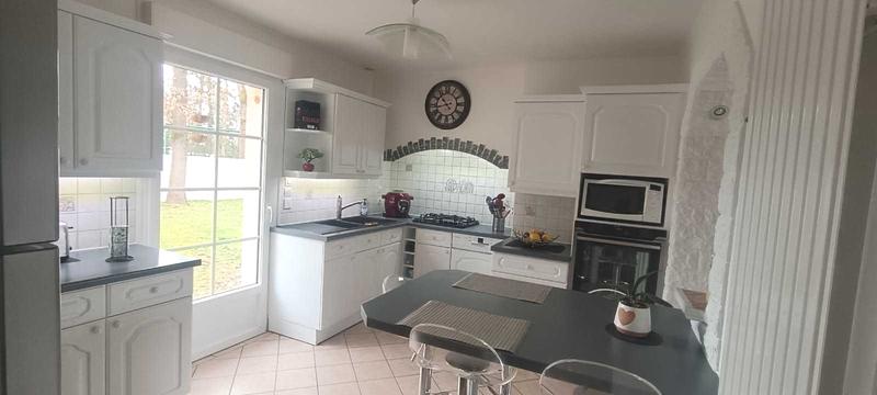 Maison - 180 m² - 7 pièces