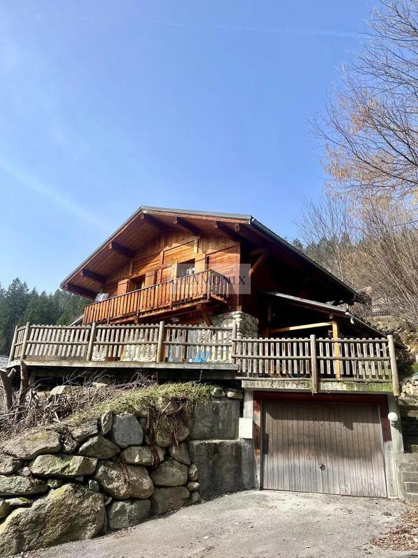 Châlet - 100 m² - 5 pièces