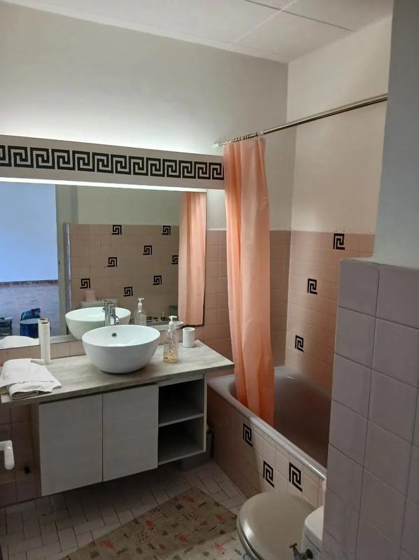 Appartement - 1 m² - 1 pièce