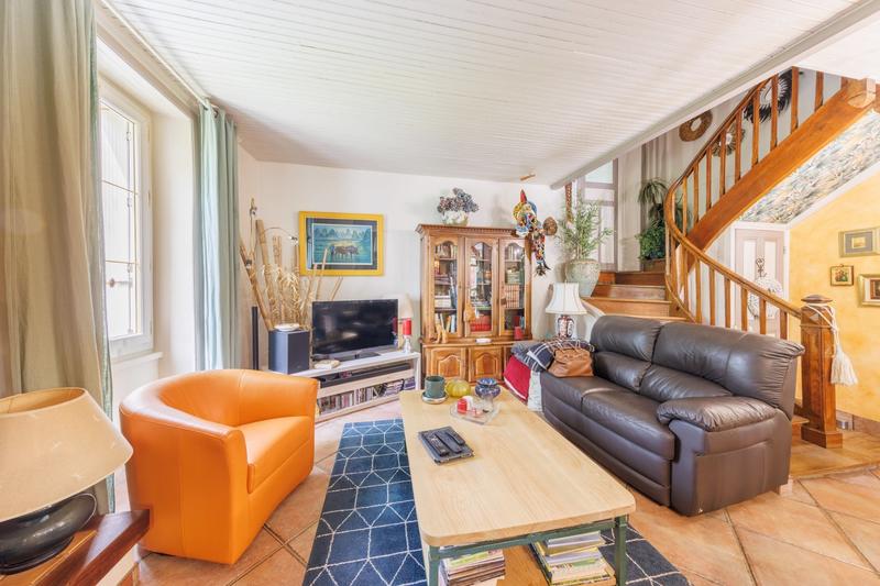 Maison en pierre - 136 m² - 5 pièces