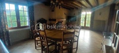 Maison traditionnelle - 89 m² - 3 pièces