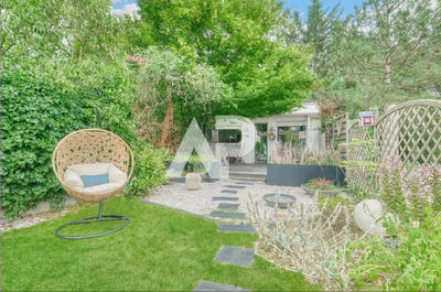 Maison - 170 m² - 6 pièces