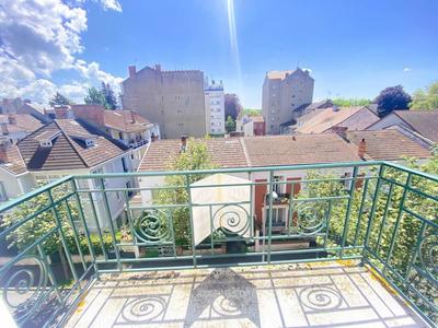 Appartement - 113 m² - 3 pièces