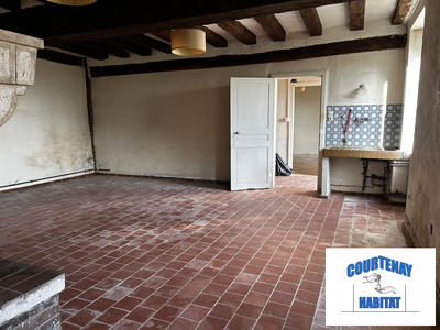 Maison traditionnelle - 161 m² - 4 pièces