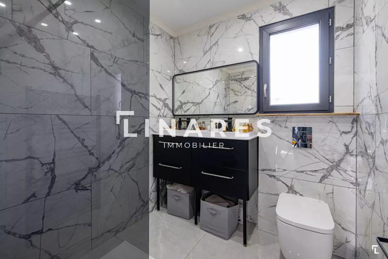 Villa - 162 m² - 6 pièces