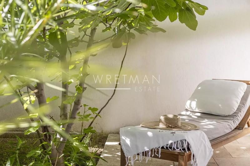 Maison - 515 m² - 12 pièces