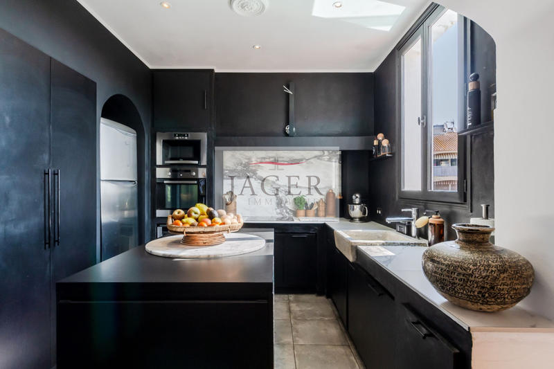 Appartement - 128 m² - 4 pièces