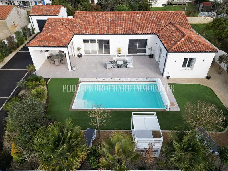 Maison contemporaine - 148 m² - 7 pièces