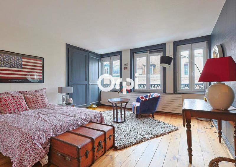 Maison - 230 m² - 7 pièces