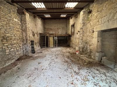 Maison - 182 m² - 8 pièces