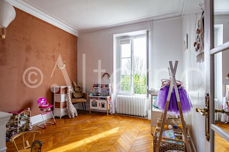 Maison - 133 m² - 6 pièces