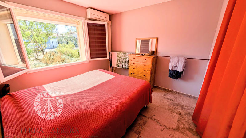 Villa - 100 m² - 5 pièces