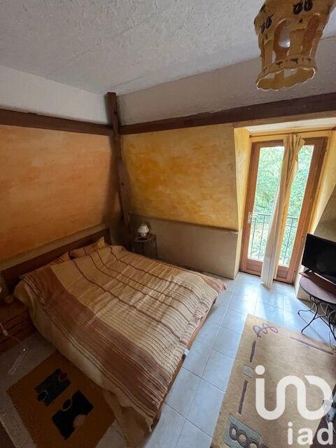 Maison - 180 m² - 6 pièces