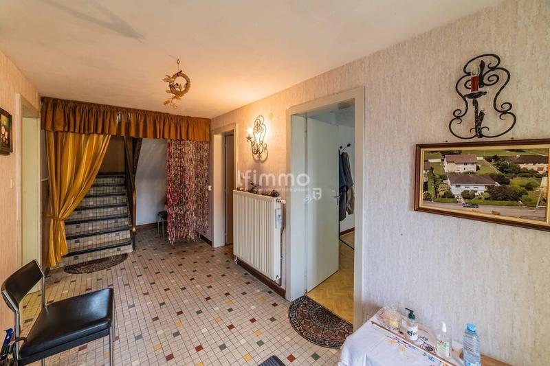 Maison - 180 m² - 7 pièces