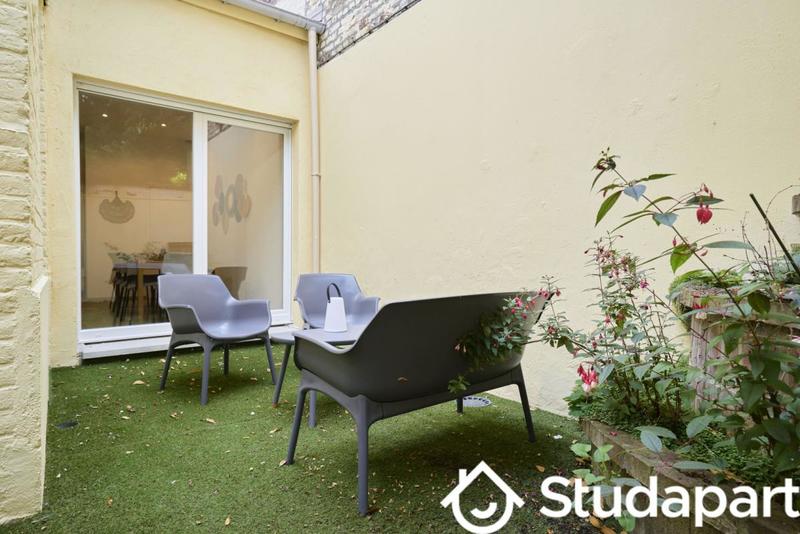 Chambre - 12 m² - 1 pièce