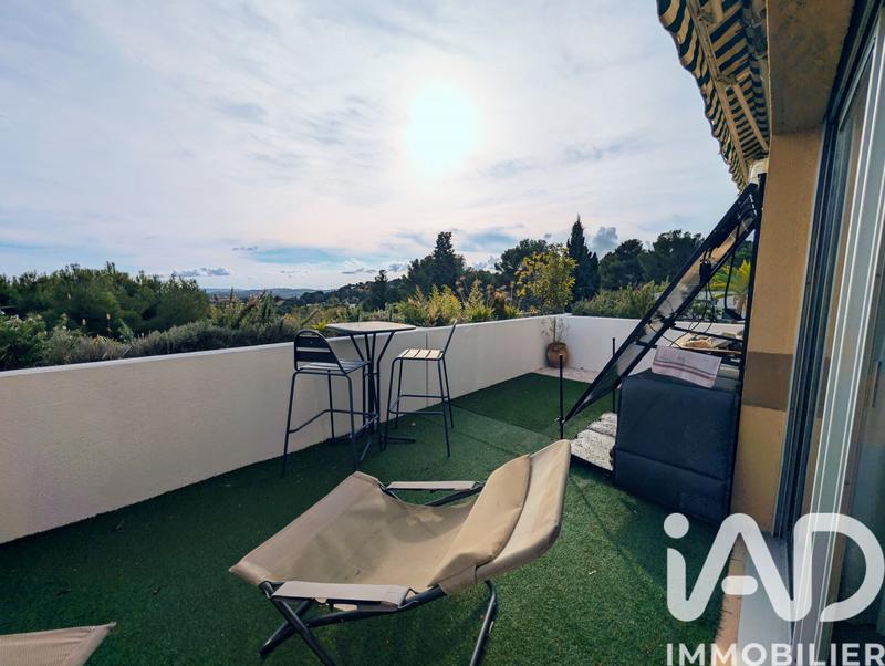 Appartement - 95 m² - 4 pièces