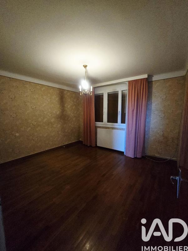 Maison - 75 m² - 5 pièces