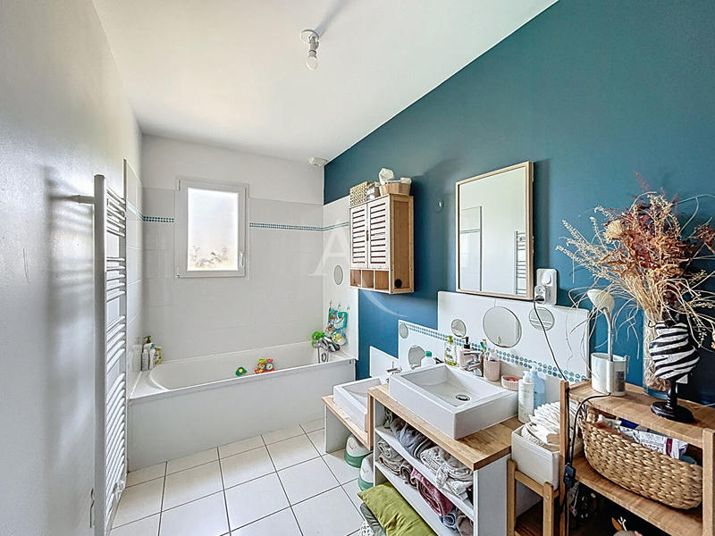 Maison - 109 m² - 6 pièces