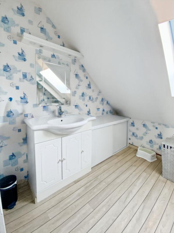 Maison - 165 m² - 8 pièces