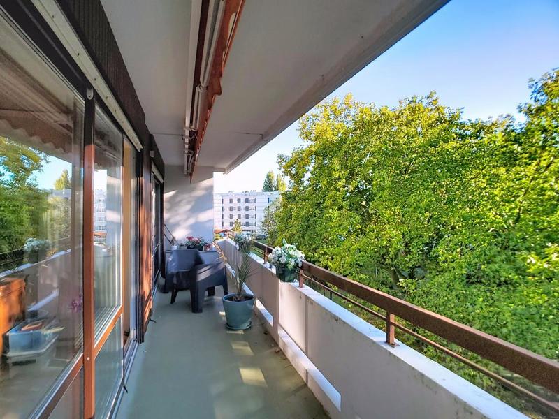 Appartement - 80 m² - 4 pièces