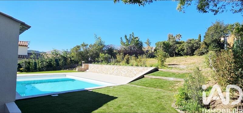 Appartement - 106 m² - 4 pièces