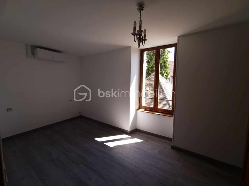 Maison de village - 197 m² - 7 pièces