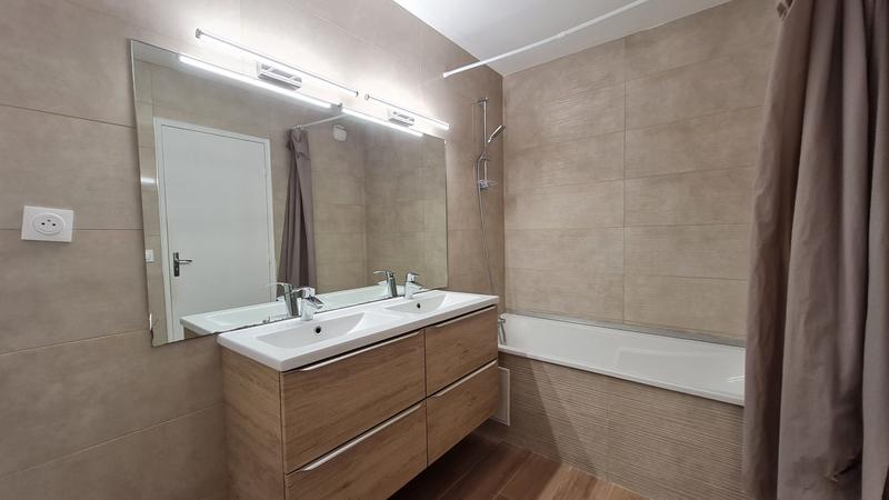 Appartement - 85 m² - 4 pièces