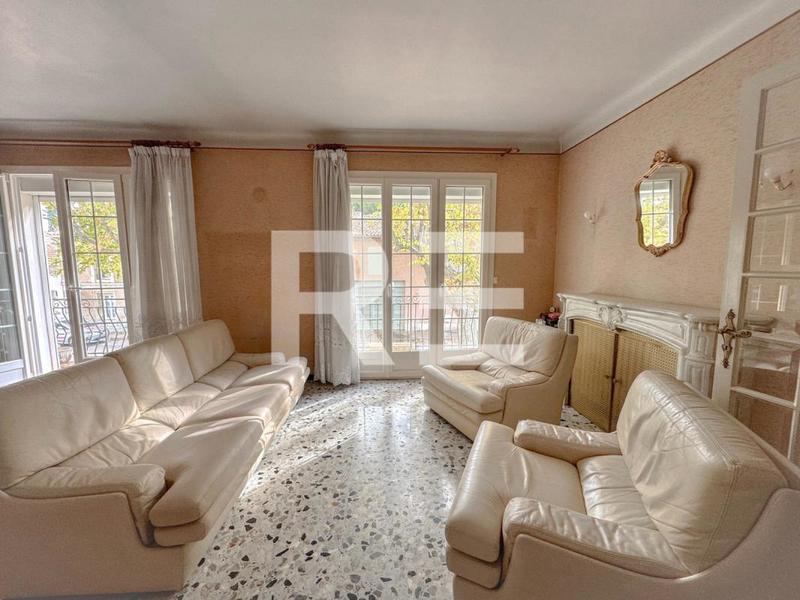 Maison - 138 m² - 5 pièces