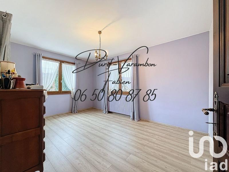 Maison - 216 m² - 7 pièces