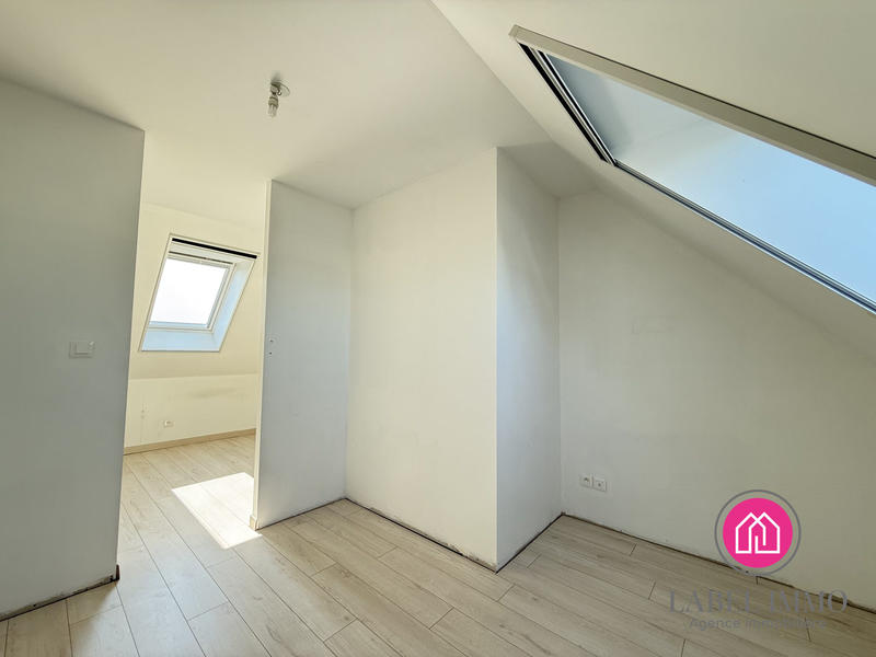 Maison - 100 m² - 4 pièces