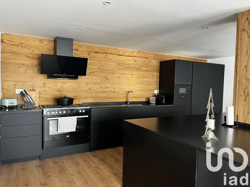 Appartement - 158 m² - 7 pièces