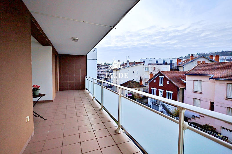 Appartement - 81 m² - 4 pièces