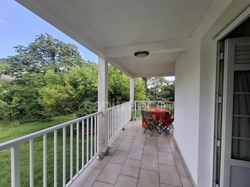 Immeuble - 334 m² - 17 pièces