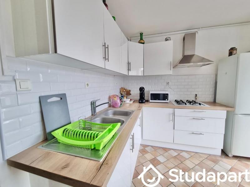 Appartement - 96 m² - 5 pièces