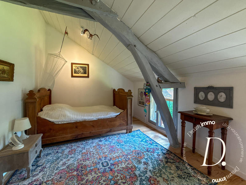 Maison - 190 m² - 5 pièces