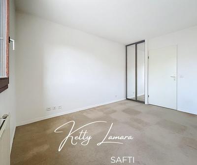 Appartement - 88 m² - 4 pièces