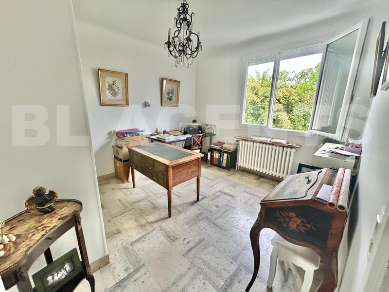 Maison - 164 m² - 8 pièces