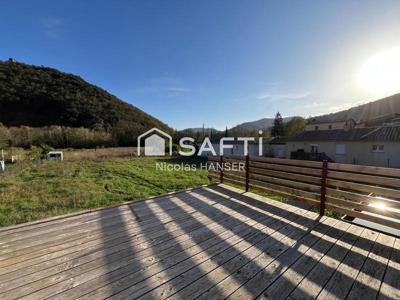 Maison - 110 m² - 4 pièces