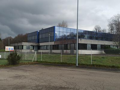 Bureau - 1 600 m²