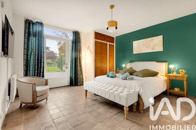 Maison - 510 m² - 15 pièces