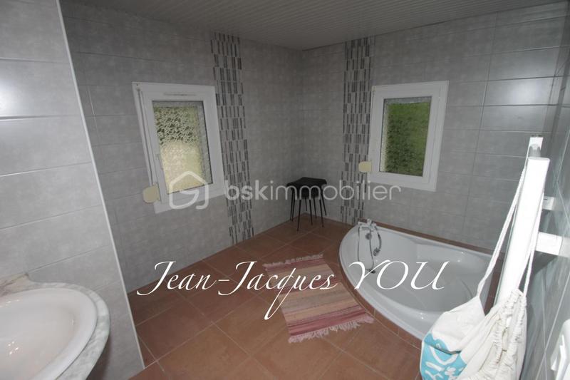 Maison de village - 140 m² - 5 pièces