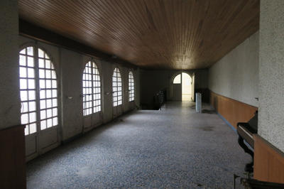 Maison - 344 m² - 10 pièces