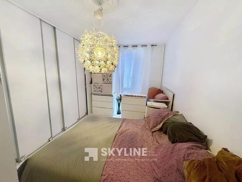 Appartement - 81 m² - 4 pièces